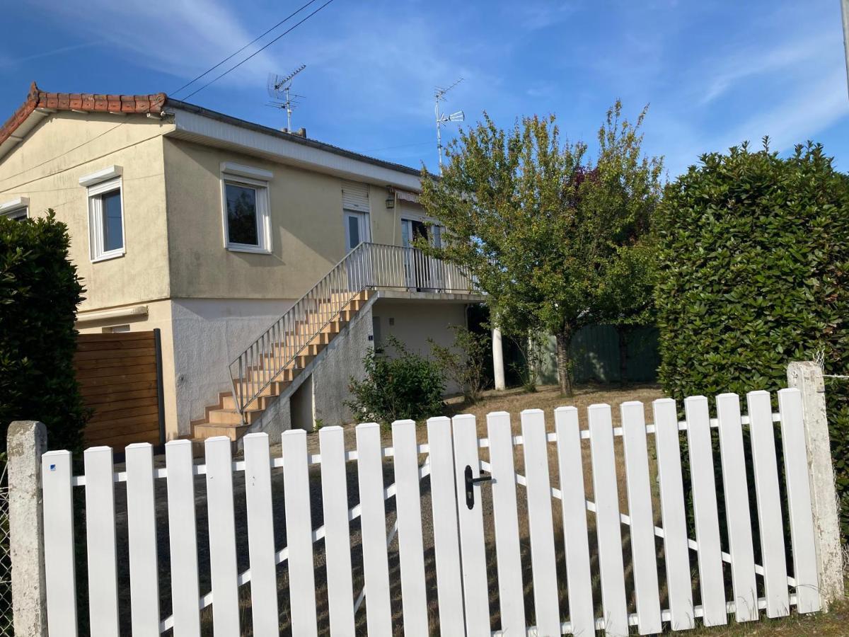 Maison De Vacances Brehal Екстер'єр фото